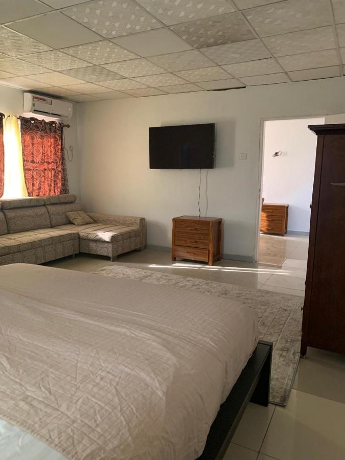Sky Inn Hotel Freetown Kültér fotó