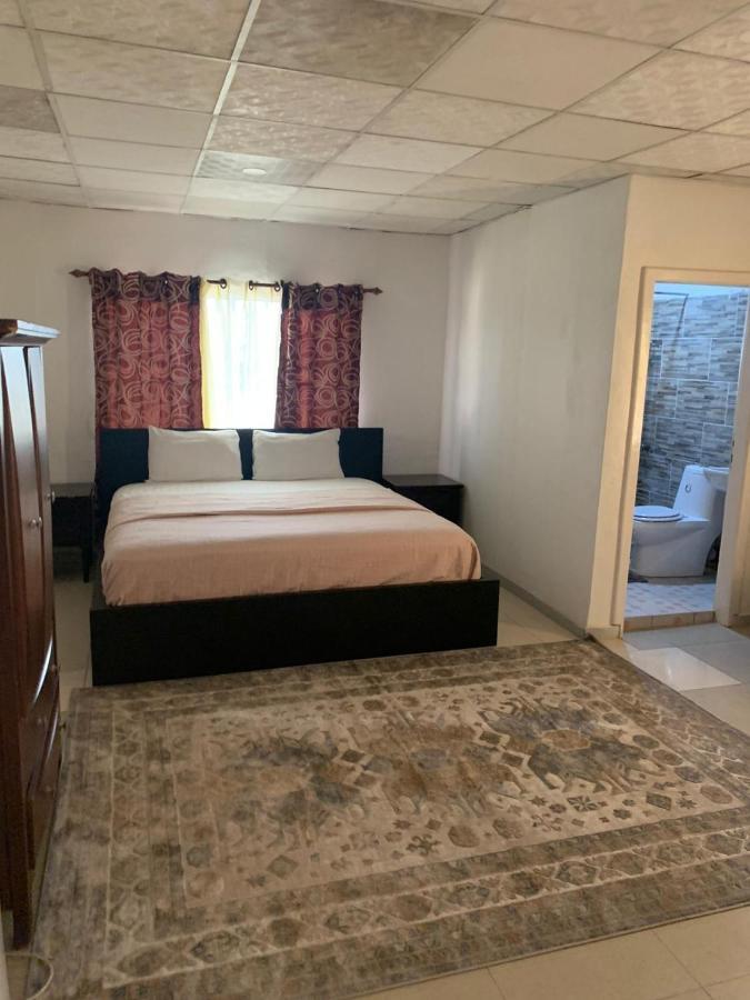 Sky Inn Hotel Freetown Kültér fotó